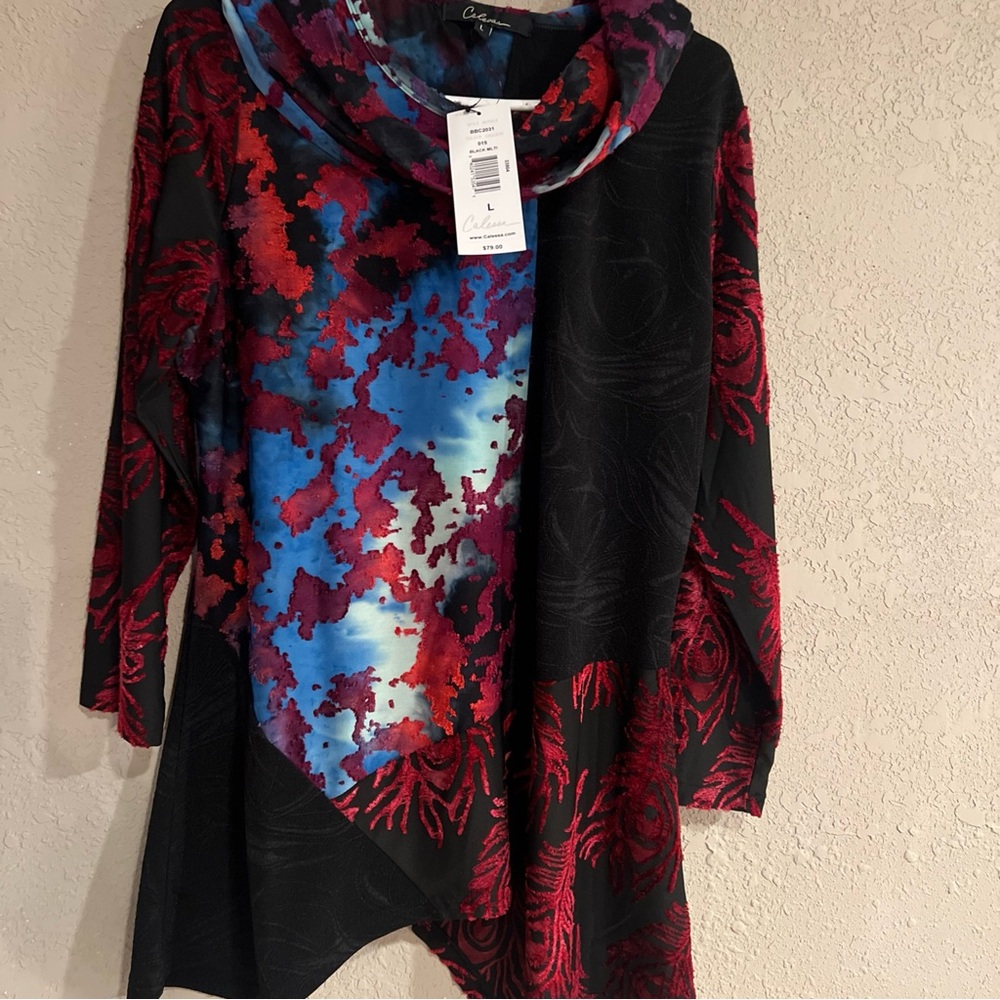 Calessa NWT Sz L Colorful  Abstract Tunic Top Assymetrical Hem Scarf Burnout